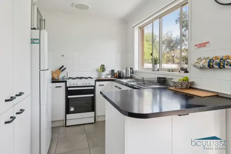 Property photo of 6 Morton Crescent Bittern VIC 3918