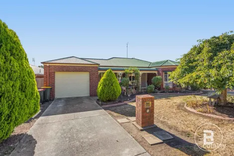 176 Ballarat Rd, Creswick, VIC 3363