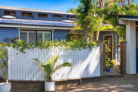 Property photo of 21 Lakes Boulevard Wooloweyah NSW 2464