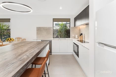 Property photo of 17 Cyan Street Helensvale QLD 4212