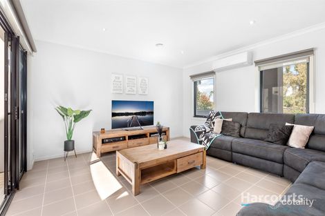 Property photo of 5 Rathdowne Walk Epping VIC 3076
