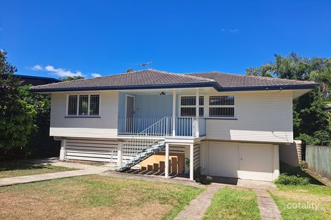 29 Amott St, Stafford Heights, QLD 4053
