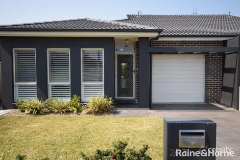 Property photo of 2/17 Bluewattle Road Worrigee NSW 2540