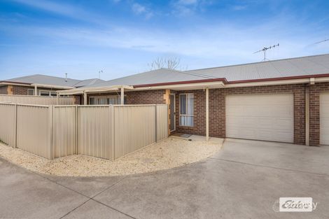2/8 Glencoe St, Kennington, VIC 3550