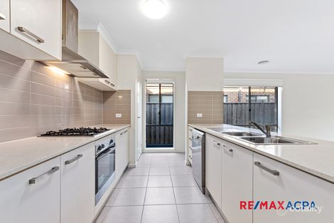 Property photo of 79 Solitude Crescent Point Cook VIC 3030