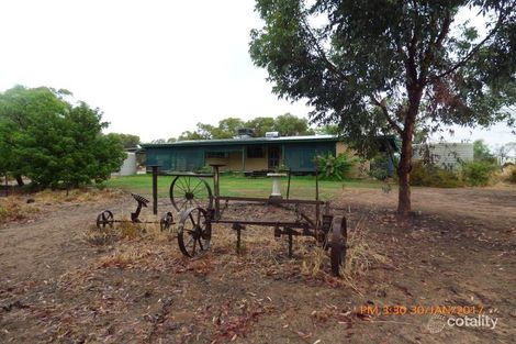 61 Langsford St, Beverley, WA 6304