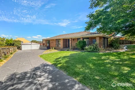 Property photo of 2 Need Court Warragul VIC 3820