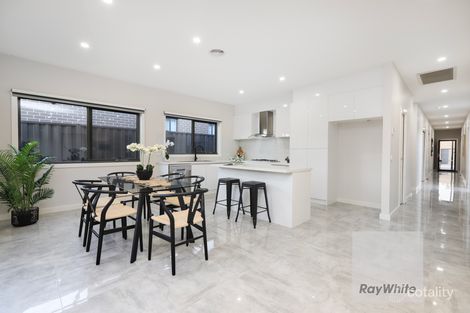 Property photo of 37 Luster Circuit Greenvale VIC 3059
