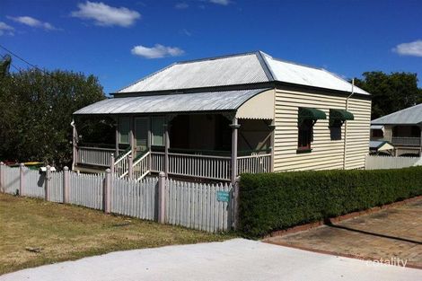 24 Park St, Ipswich, QLD 4305