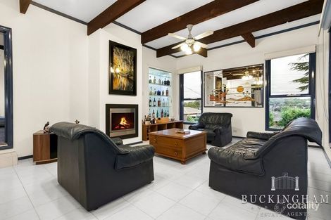 Property photo of 15 Warralong Avenue Greensborough VIC 3088