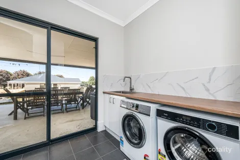 Property photo of 1 Durrol Grove Gingin WA 6503