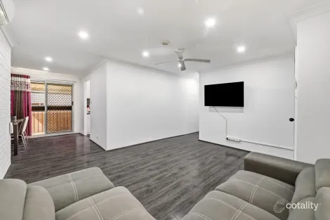 Property photo of 4/21 Second Avenue Macquarie Fields NSW 2564