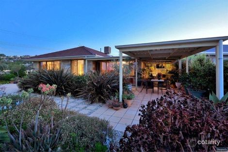 5 Yomara Rd, Marino, SA 5049