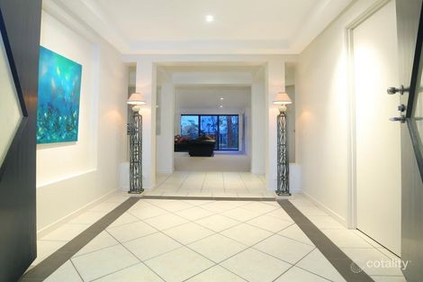 Property photo of 59 Highvale Drive Helensvale QLD 4212