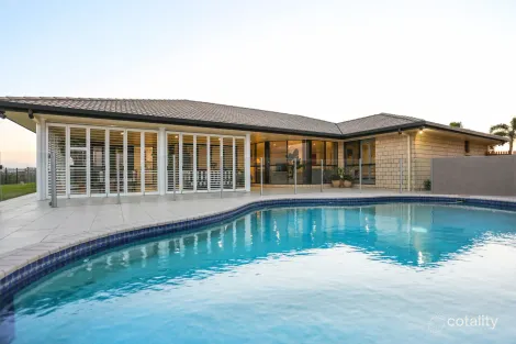 Property photo of 27 Riverleigh Drive North Mackay QLD 4740