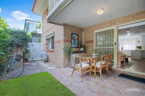 2/169 Flower St, Northgate, QLD 4013