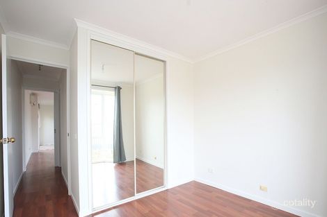 Property photo of 11 Dotterel Close Doveton VIC 3177