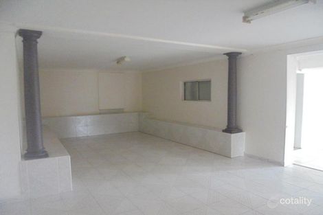 Property photo of 25 Gwandalan Road Edensor Park NSW 2176