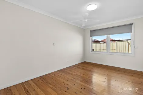 Property photo of 44 Aberglasslyn Road Rutherford NSW 2320