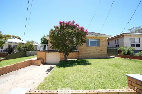 Property photo of 63 Messner Street Griffith NSW 2680