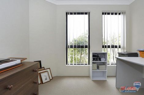 Property photo of 19 St Louis Avenue Hocking WA 6065