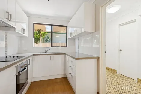 Property photo of 1/44 Tenth Avenue Maylands WA 6051