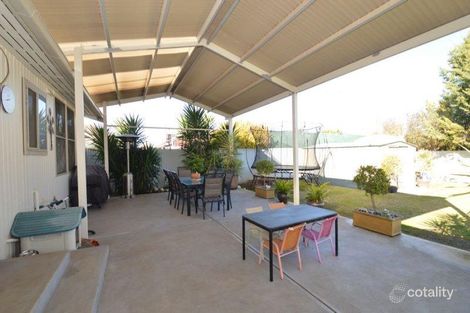 Property photo of 1 Bennett Court Wangaratta VIC 3677
