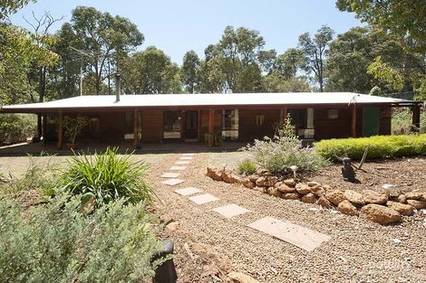 265 Traylen Rd, Stoneville, WA 6081