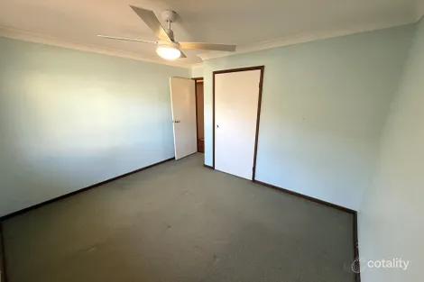 Property photo of 2/18 Keswick Drive Lake Haven NSW 2263