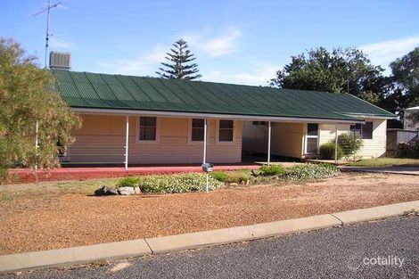 14 Tamplin St, Northam, WA 6401