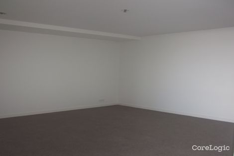 Property photo of 1009/815 Bourke Street Docklands VIC 3008