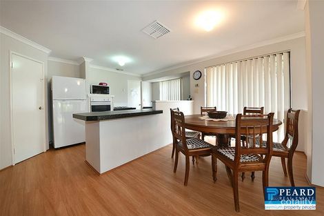 Property photo of 41 Combewood Loop Carramar WA 6031