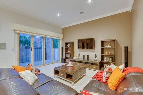 Property photo of 21 Lancelot Court Hillside VIC 3037