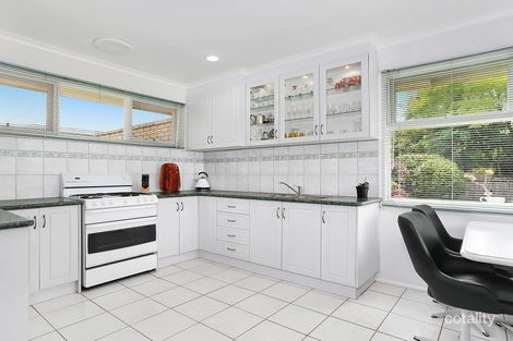 Property photo of 33 Longbrae Avenue Forest Hill VIC 3131