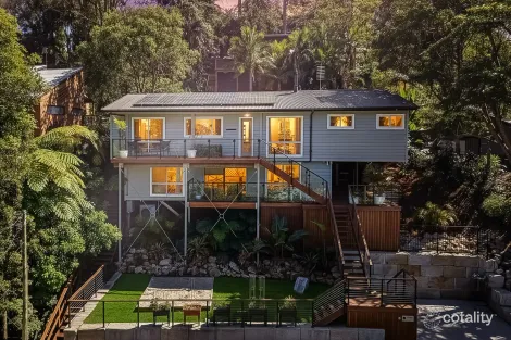 Property photo of 8 Rengbari Place Avoca Beach NSW 2251