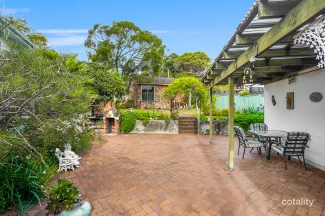 Property photo of 18 Warraba Street Como NSW 2226