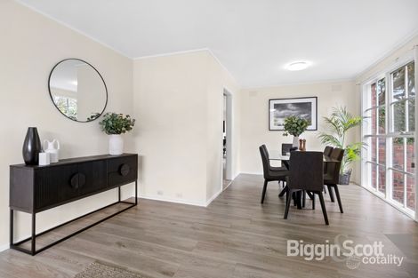 Property photo of 37 Elmwood Crescent Glen Waverley VIC 3150