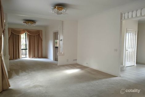 Property photo of 12 Conservatory Drive Burwood VIC 3125