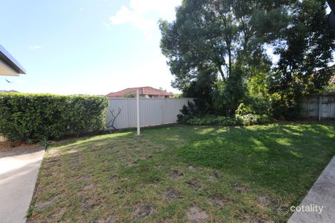 Property photo of 33 Dellwood Circuit Molendinar QLD 4214