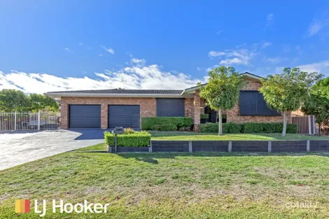 8 Camira Cres, Hillvue, NSW 2340