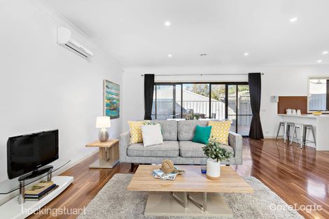 Property photo of 2/30 Dunloe Avenue Mont Albert North VIC 3129