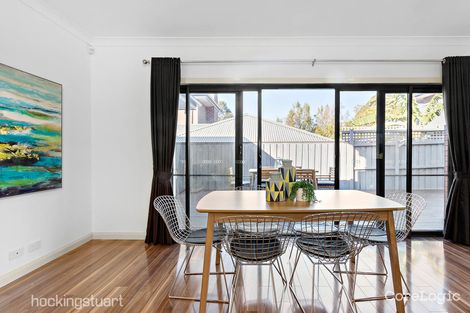 Property photo of 2/30 Dunloe Avenue Mont Albert North VIC 3129