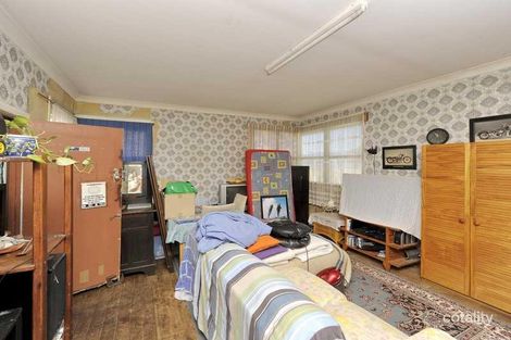 Property photo of 64 Tomaree Road Shoal Bay NSW 2315