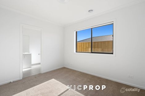 Property photo of 17 Weldon Street Tarneit VIC 3029