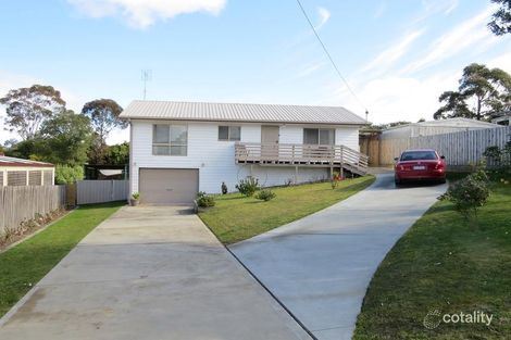 Property photo of 8 Alexandra Avenue Kalimna VIC 3909