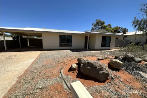 Property photo of 21 Wilaroo Street Roxby Downs SA 5725