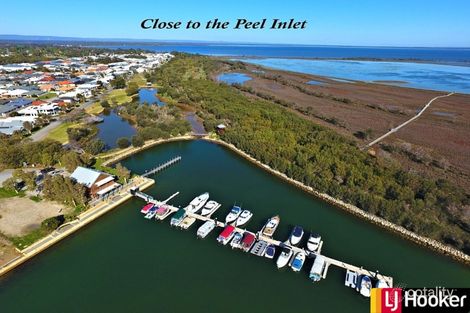 Property photo of 15 Sharperton Meander Dudley Park WA 6210