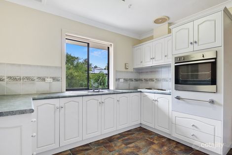 Property photo of 66 Scenic Way Hackham SA 5163