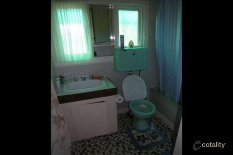 Property photo of 94 Arundel Avenue Reservoir VIC 3073