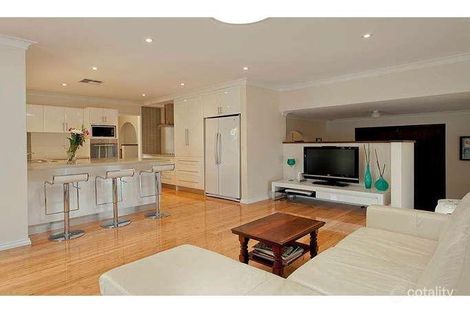 18 Darley Cir, Bull Creek, WA 6149